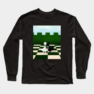 Best Mates Black & White Pawns Hugging on Chessboard Long Sleeve T-Shirt